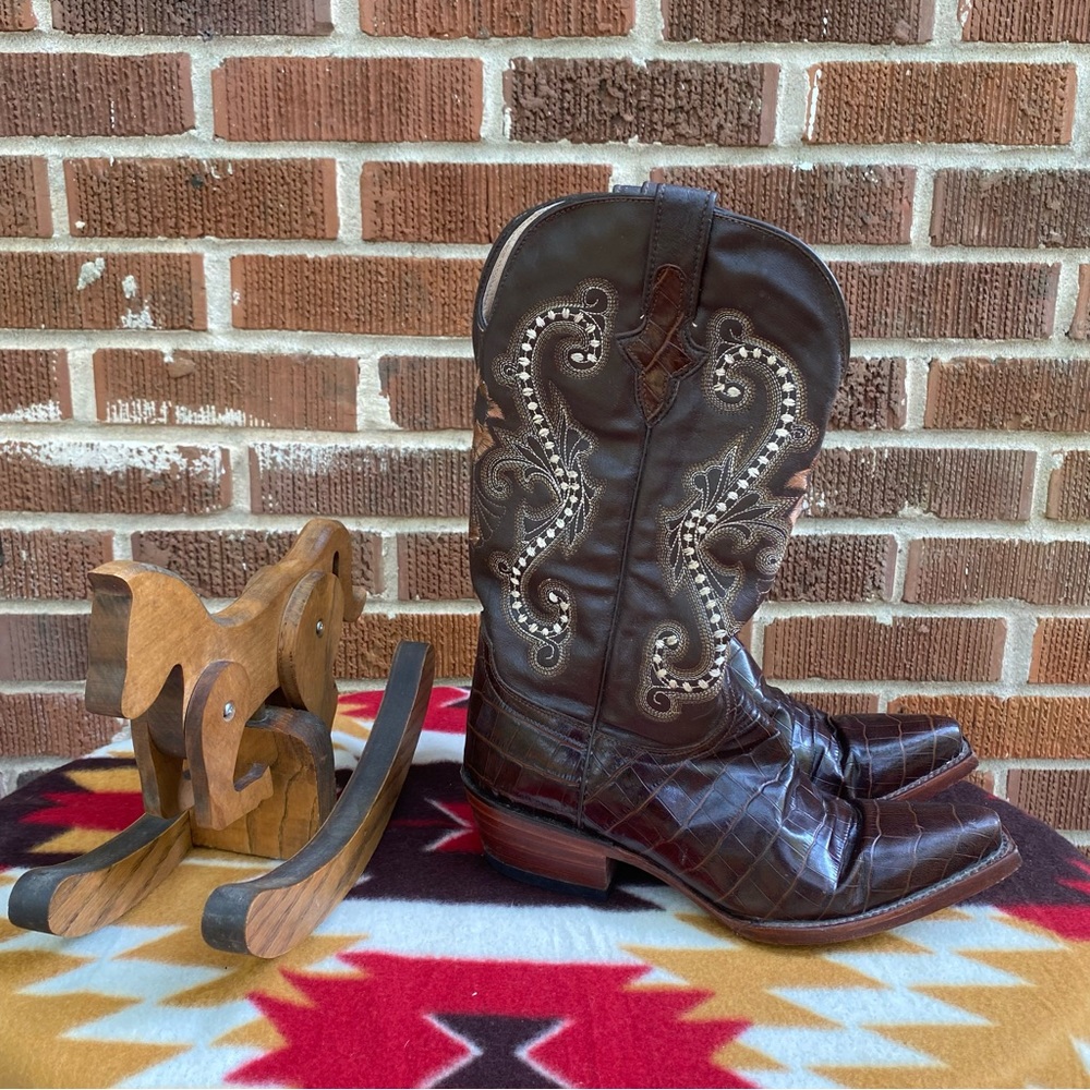 FERRINI WOMENS PRINT ALLIGATOR BOOTS Brown Embroidered Snip Toe SZ 7